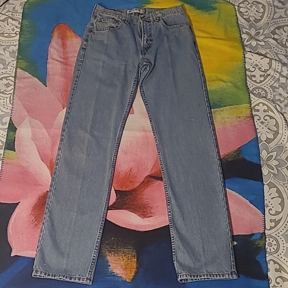 Levi’s 505 Vintage Denim Jeans Straight Leg Faded Blue Wash Distressed 31 x  35